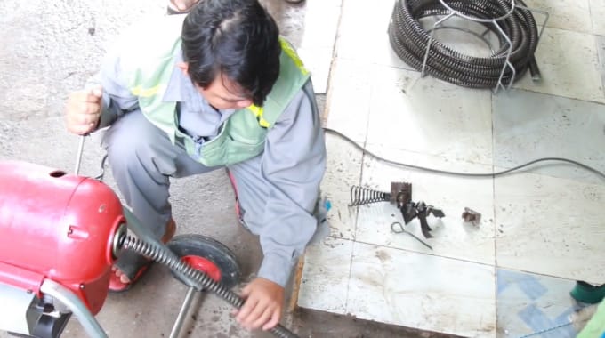 Dịch vụ thông tắc cống giá rẻ